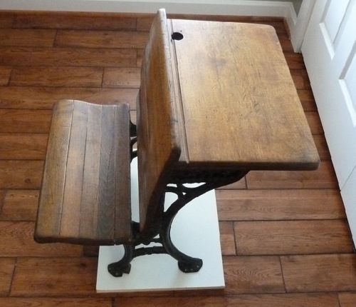 Fashion” school desk in 1881 Fashion” school desk in 1881